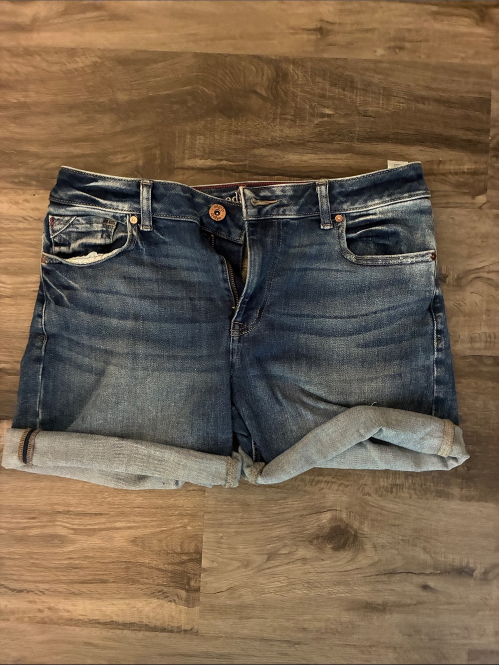 edge Distressed Rolled Hem Denim Shorts - Blue
